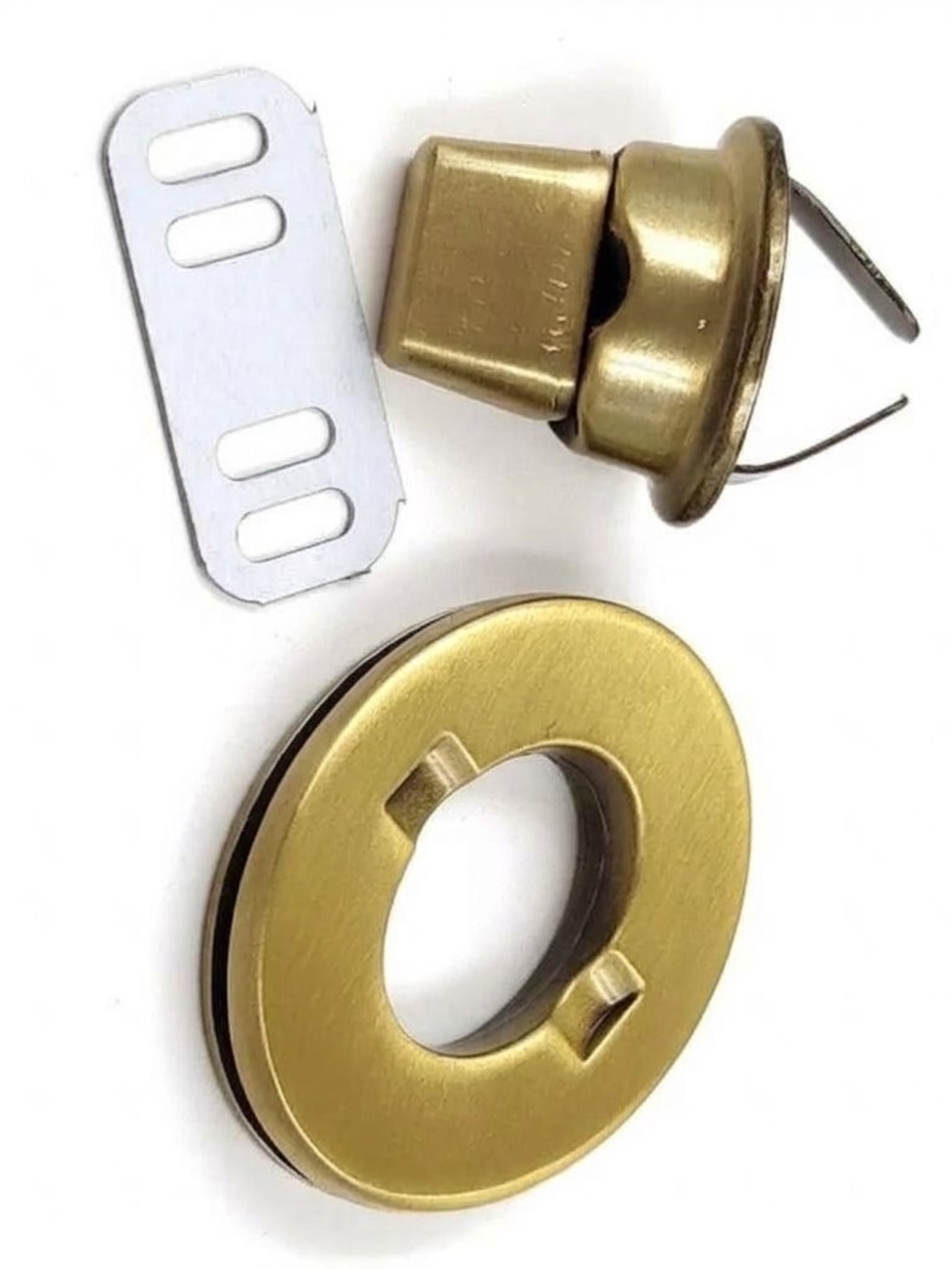 Turnlock replacement - Picture 2 of 3